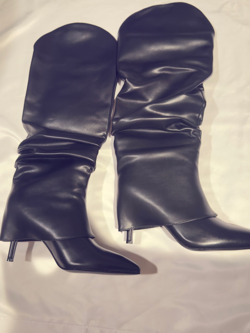 Women's Black Slouchy Faux Leather Knee-High Heeled Boots